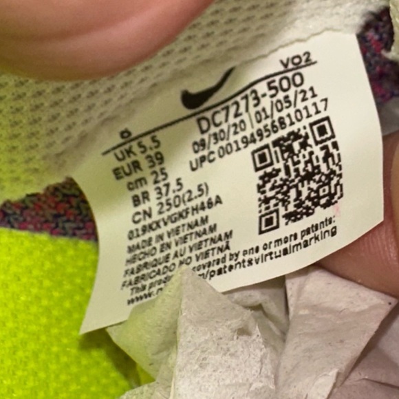 NWT Nike Air Force 1 Carter flyknit Women's Pink and White Sneakers 8 streetwear - Picture 7 of 7